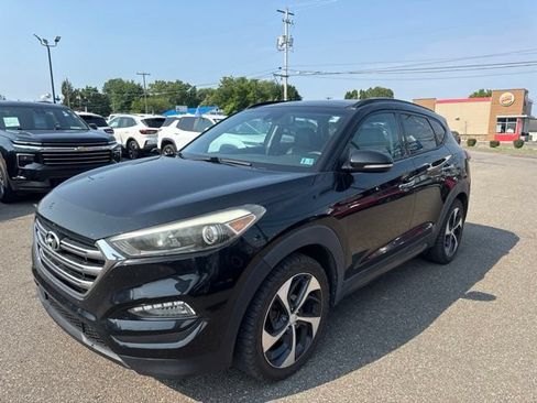 Used 2016 Hyundai Tucson Limited w/ Option Group 03 AWD/4WD image 2