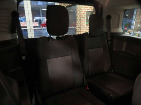 Used 2016 Ford Transit Connect XL image 18