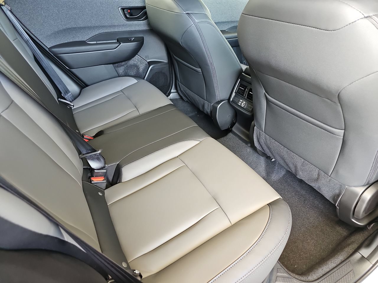 New 2026 Subaru Outback Premium AWD/4WD image 11