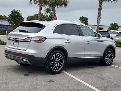 Used 2019 Lincoln Nautilus Reserve image 7