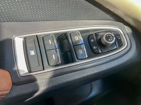 Used 2020 Subaru Ascent Touring AWD/4WD image 53