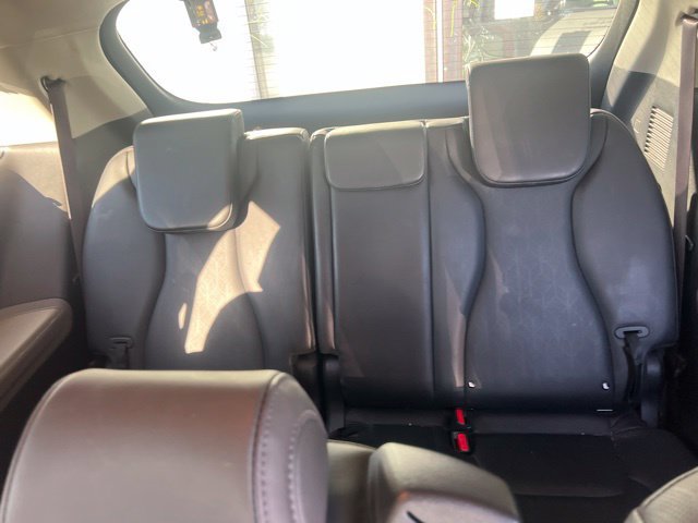 Used 2026 Kia Carnival EX FWD image 19