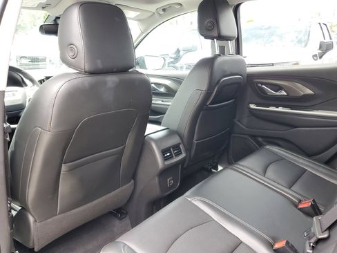 Used 2022 GMC Terrain SLT w/ LPO, Floor Liner Package FWD image 14