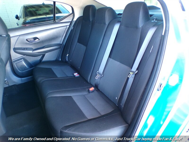 Used 2024 Nissan Sentra SV FWD image 19