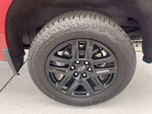 Used 2026 Chevrolet Silverado 1500 RST w/ RST All Star Premium Package AWD/4WD image 11