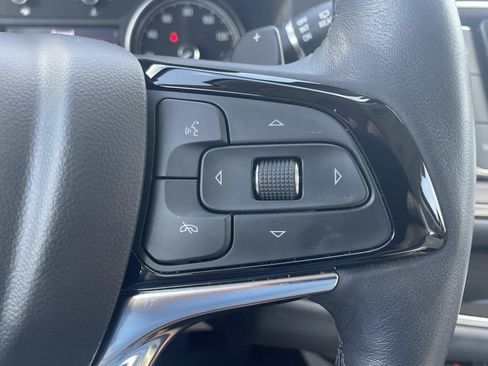 Certified 2023 Buick Enclave Essence w/ Experience Buick Package image 32