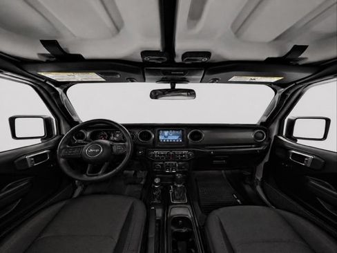 Used 2022 Jeep Wrangler Sport AWD/4WD image 11