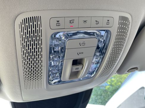 Certified 2024 Mercedes-Benz GLE 450 4MATIC image 36