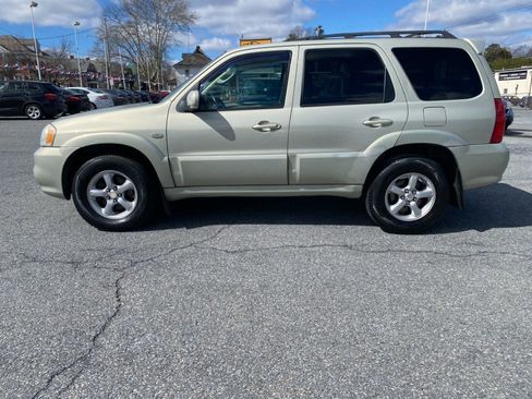 Used 2005 MAZDA Tribute s w/ Package 3 image 2