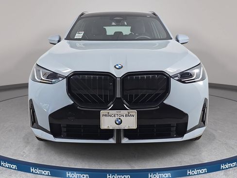 Certified 2025 BMW X3 xDrive30i w/ Premium Package AWD/4WD image 2