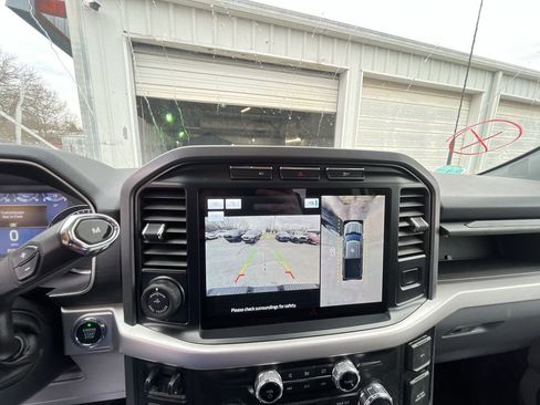 Used 2022 Ford F150 XLT w/ Equipment Group 302A High image 17