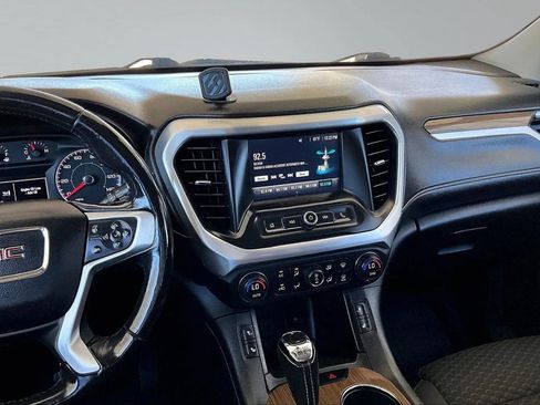 Used 2019 GMC Acadia SLE w/ Driver Alert Package I AWD/4WD image 9
