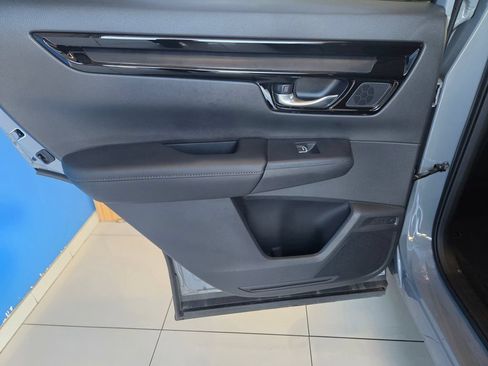 Certified 2025 Honda CR-V EX-L image 17
