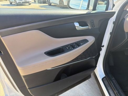 Used 2020 Hyundai Santa Fe Limited image 16
