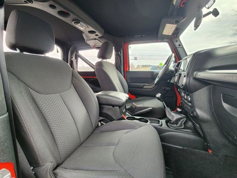 Used 2017 Jeep Wrangler Sport w/ Quick Order Package 23S image 38