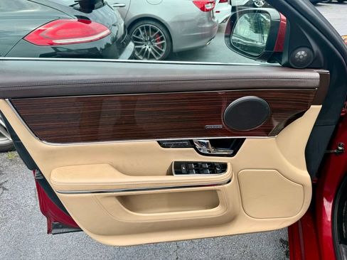 Used 2013 Jaguar XJ L Portfolio AWD/4WD image 11