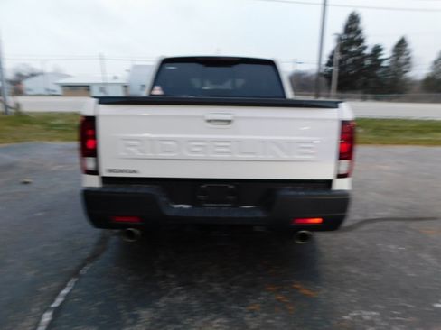 New 2025 Honda Ridgeline RTL image 4