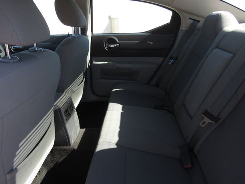 Used 2007 Dodge Charger SE w/ Comfort Seating Group image 12