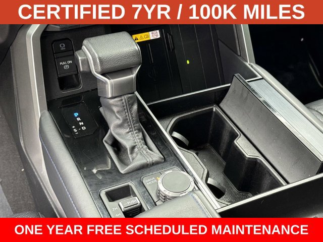 Used 2023 Toyota Sequoia Platinum AWD/4WD image 23