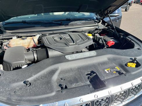 Used 2022 Jeep Grand Wagoneer Series I AWD/4WD image 33