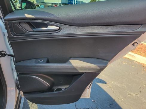Used 2022 Alfa Romeo Stelvio Sprint image 20
