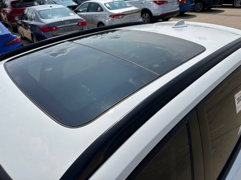 Used 2014 BMW X1 xDrive28i AWD/4WD image 4