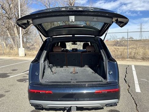 Used 2018 Audi Q7 3.0T Premium image 24