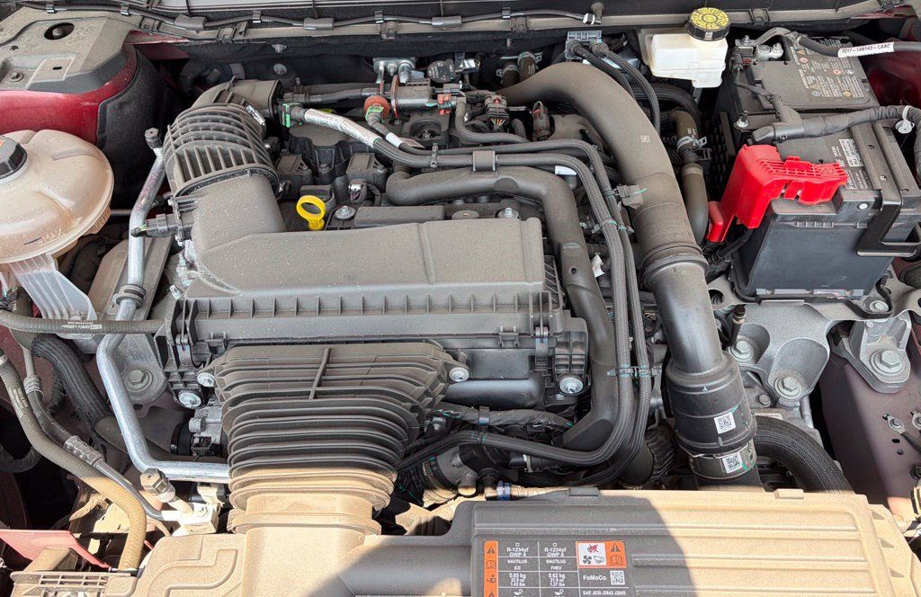 Used 2024 Lincoln Nautilus Reserve w/ Equipment Group 202A AWD/4WD image 8