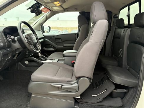 Certified 2025 Nissan Frontier S RWD image 29