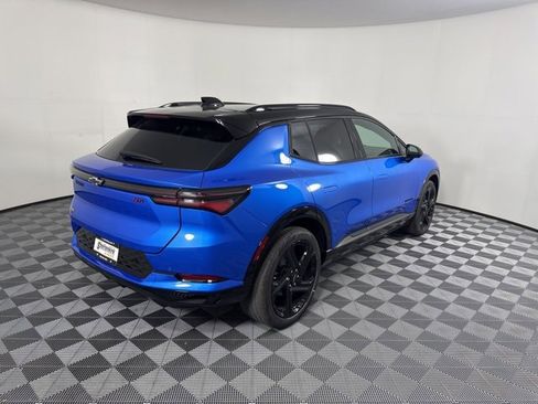 New 2026 Chevrolet Equinox EV RS image 3