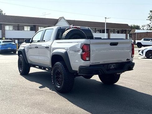 Used 2026 Chevrolet Colorado ZR2 w/ ZR2 Bison Edition AWD/4WD image 8