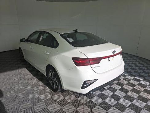 Used 2021 Kia Forte LXS image 5