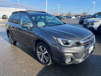 Used 2018 Subaru Outback 2.5i Limited w/ Popular Package #2 video 1