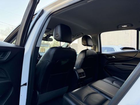 Used 2020 Chevrolet Equinox Premier image 27