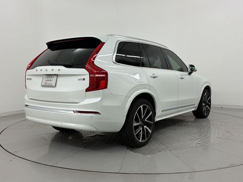 Used 2023 Volvo XC90 B5 Plus w/ Protection Package Premier AWD/4WD image 9