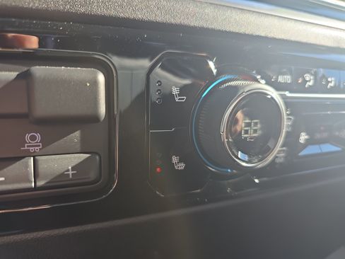 Used 2025 Chevrolet Silverado 2500 LTZ w/ Snow Plow Prep/Camper Package image 29