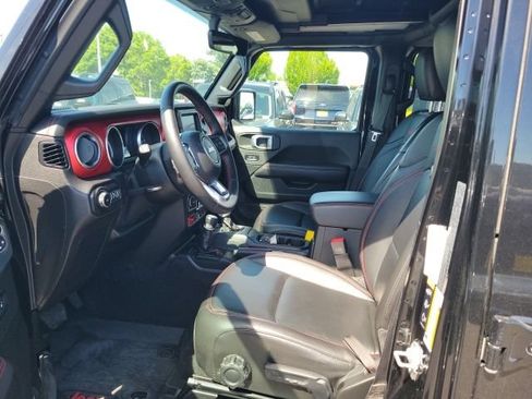 Used 2021 Jeep Wrangler Unlimited Rubicon w/ Uconnect 4C Nav & Sound Group AWD/4WD image 7