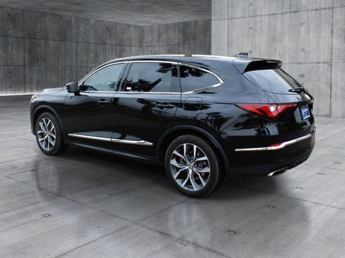 Used 2023 Acura MDX FWD w/ Technology Package image 3
