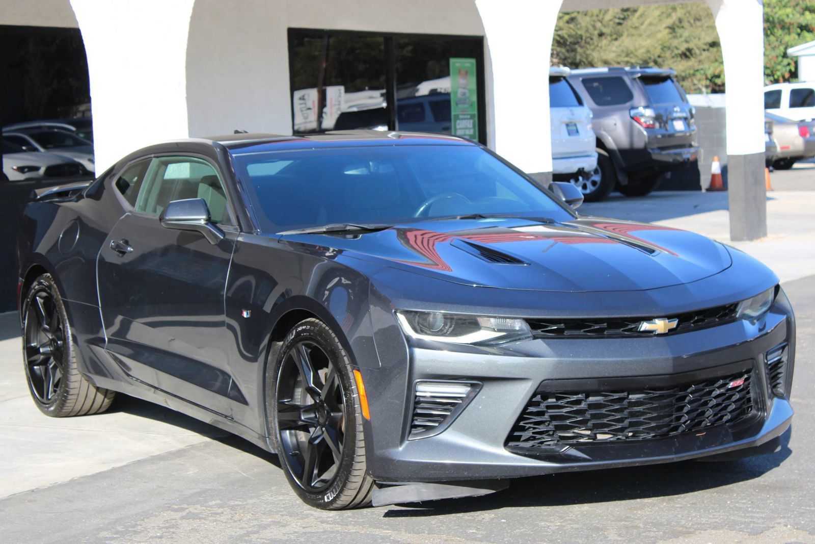 Used 2016 Chevrolet Camaro SS RWD image 3