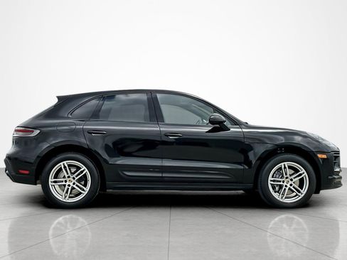 Used 2023 Porsche Macan AWD/4WD image 6