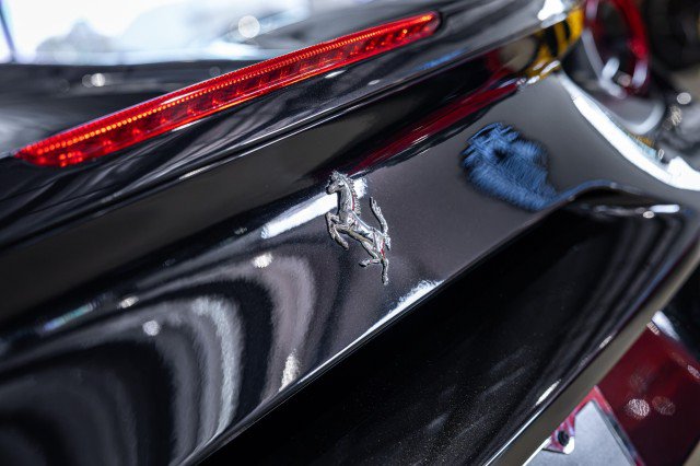 Used 2018 Ferrari 488 Spider RWD image 25