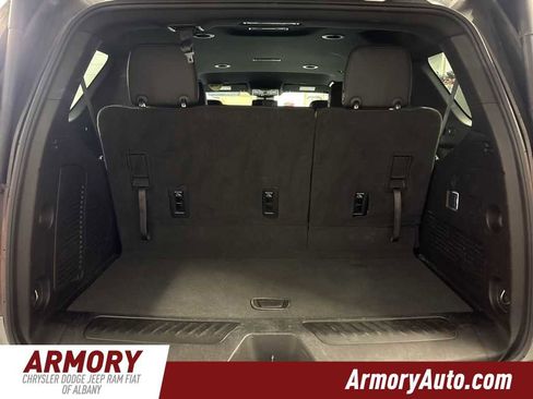 Used 2024 Chevrolet Tahoe LT image 33