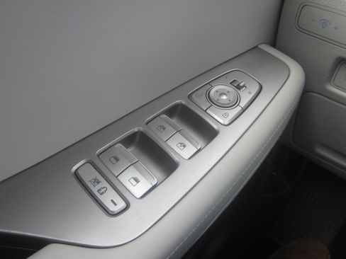 Used 2025 Hyundai Palisade SEL image 21