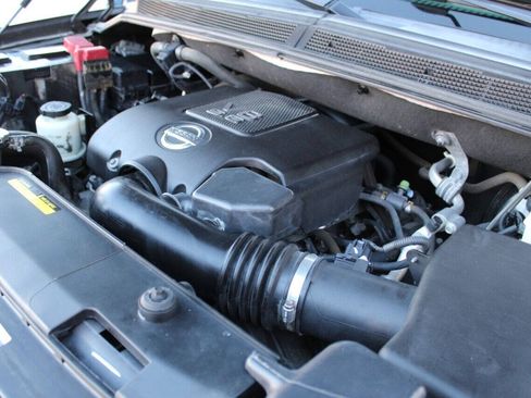 Used 2013 Nissan Armada Platinum AWD/4WD image 8