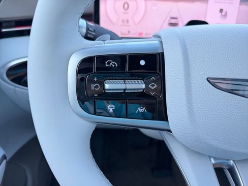 New 2026 Genesis GV70 2.5T Advanced AWD/4WD image 24