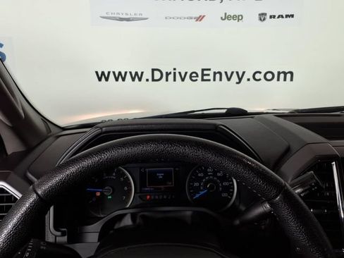 Used 2015 Ford F150 XLT w/ Equipment Group 302A Luxury AWD/4WD image 24