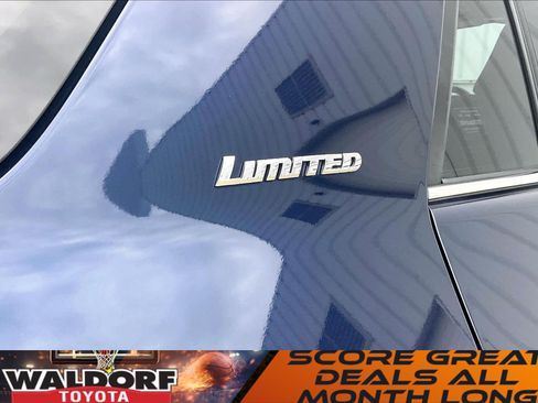 Used 2021 Toyota 4Runner Limited image 10
