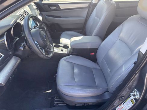 Used 2019 Subaru Outback 2.5i Premium AWD/4WD image 9