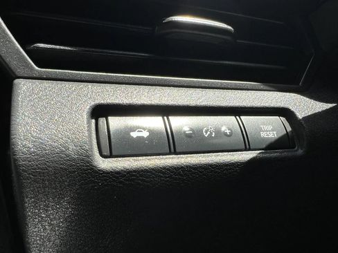 Used 2021 Nissan Altima 2.5 SV FWD image 23