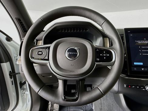 New 2026 Volvo XC90 B6 Plus w/ Protection Package Premier image 11